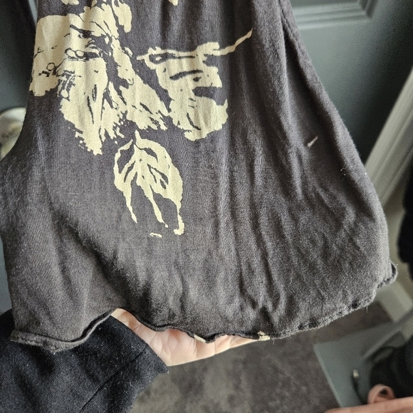 Free People Fiona Bell Sleeve Surplice Tie Waist Floral Top Sz Small - Picture 7 of 11